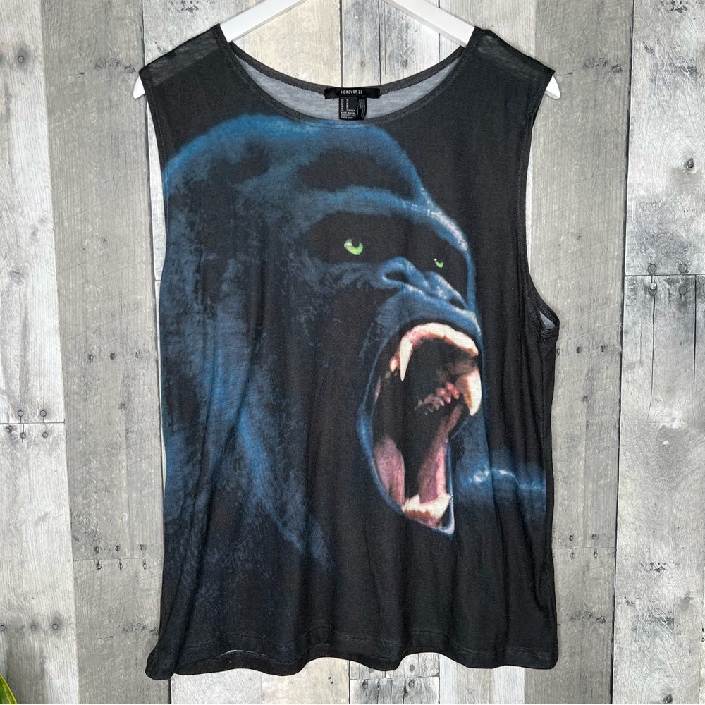 FOREVER 21 Gorilla King Kong Tee Shirt Size Medium